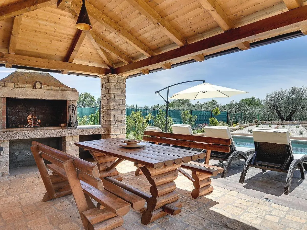 Modern Holiday Home In Medulin With Pool Croatia